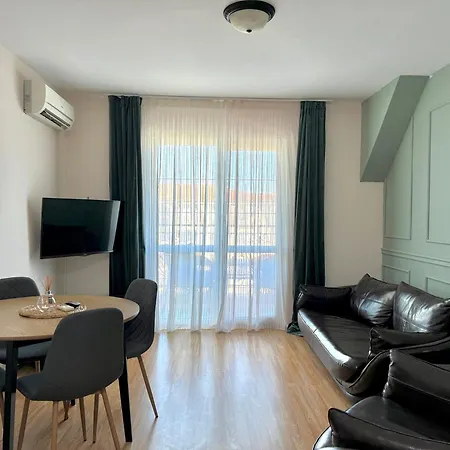 Golden Hermes Apartment